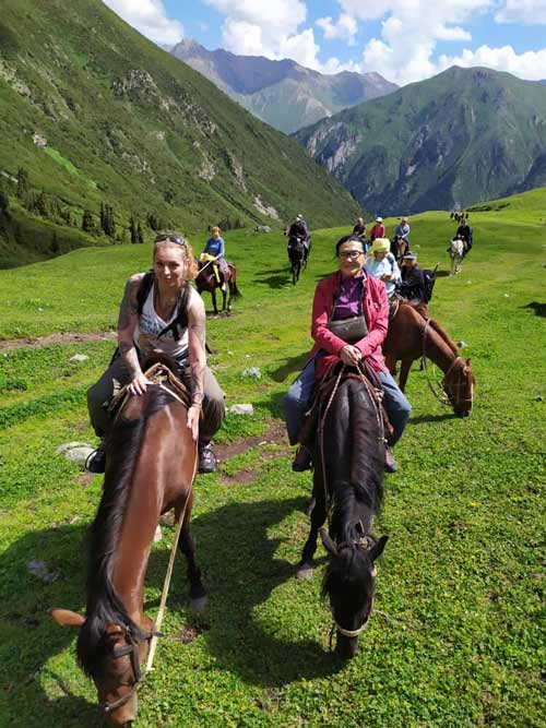 Horse riding in ALtyn Arashan