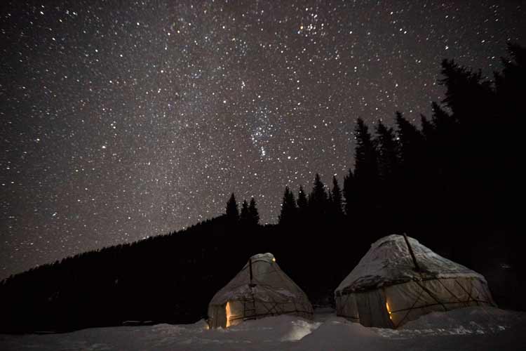 Stary nights in Jeti Oguz yurt camp